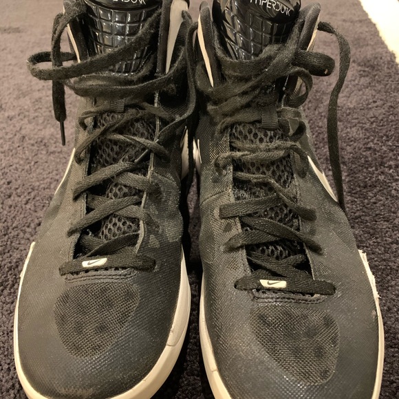 where to buy hyperdunks